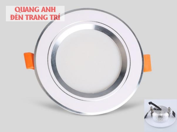 8b7356d81158ff06a649